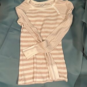 GAP - Striped Long Sleeve Crewneck - XS